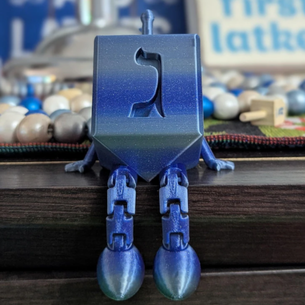 Hanukkah Dreidel Sitter