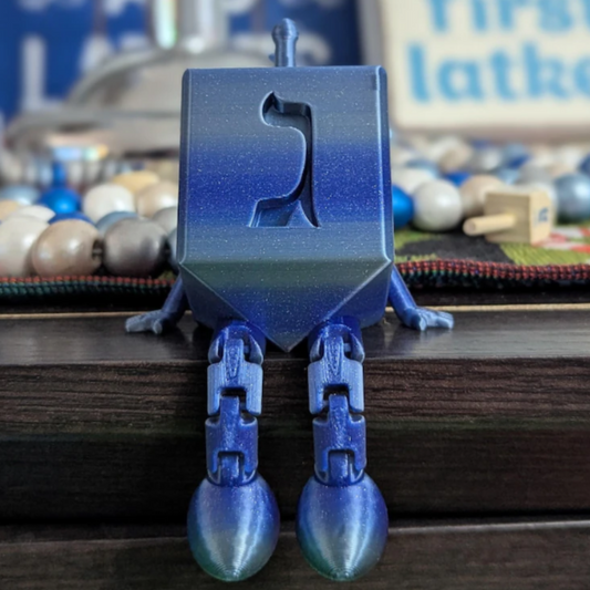 Hanukkah Dreidel Sitter